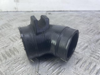 патрубок интеркулера Volkswagen Passat B5 1996-2001, 1.9 л, 8D0145834A