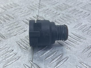 фланец (тройник) системы охлаждения Volkswagen Passat B5 1996-2001, 1.9 л