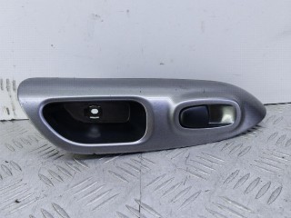 кнопка стеклоподъемника двери задней правой Nissan Juke F15, левый руль, 829601KA2A