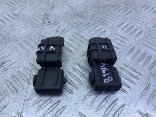 кронштейн (крепление) радиатора Volkswagen Passat B5 1996-2001, AGZ, 2.3 л, 8D0260427