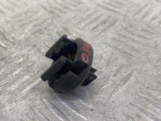 кронштейн крыла передний правый, ориг. номер 09116139, Opel Corsa C 2000-2003