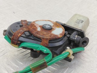 моторчик стеклоподъемника передний левый, ориг. номер 3610061931, Mazda Demio 1 поколение [рестайлинг]