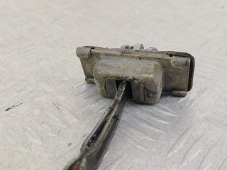 ограничитель открывания двери передней левой, Ford Focus 1 поколение 1998-2001