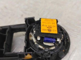 ручка внутренняя двери задней левой, ориг. номер 3B0839113, Volkswagen Bora 1 поколение 1998-2005