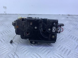 замок двери задней левой, Volkswagen Passat B5 1996-2001