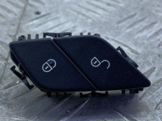 Кнопка центрального замка Mercedes-Benz E W213 2016-2021