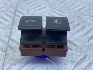 кнопка открытия багажника, ориг. номер 3C0959903, Volkswagen Passat B6 2005-2010