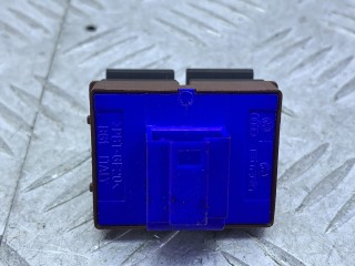 кнопка открытия багажника, ориг. номер 3C0959903, Volkswagen Passat B6 2005-2010
