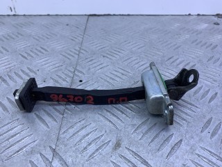 Ограничитель открывания двери передней правой Hyundai Santa Fe 2 поколение 2005-2010