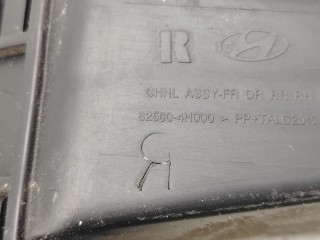 направляющая стекла передней правой, ориг. номер 825604H000, Hyundai H1 Grand Starex 2007-2015