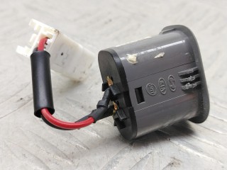 кнопка открытия лючка топливного бака, ориг. номер 935904D010, Hyundai H1 Grand Starex 2007-2015