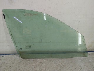Стекло двери передней правой Renault Megane 1 поколение 1995-1999