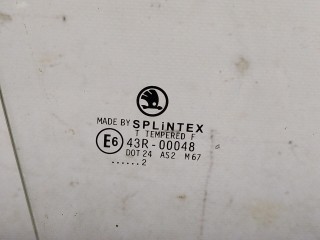 стекло двери передней правой, Skoda Fabia 1 поколение 1999-2004