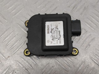 Моторчик заслонки печки Opel Astra G 1998-2009