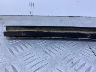 направляющая стекла задней правой, BMW 5 E60/E61 2002-2007
