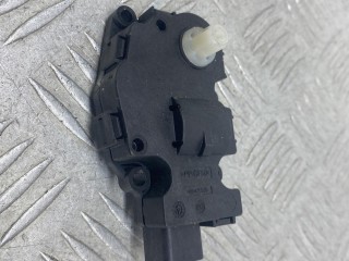 моторчик заслонки печки, ориг. номер K9749007, EFB490, 06122015, Audi A4 B8