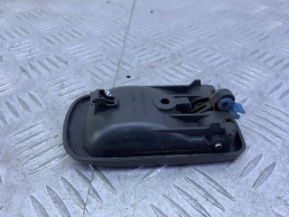 ручка внутренняя двери задней правой, ориг. номер 6927087501, Daihatsu Sirion 1 поколение M100 [рестайлинг] 2001-2004