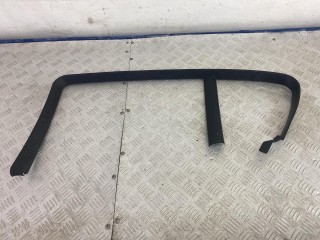 накладка стекла задняя правая, ориг. номер 5135712115606, 15735001, BMW 1 E87 2004-2007
