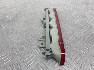 дополнительный стоп-сигнал, Toyota Corolla 8 поколение E110 1995-2000