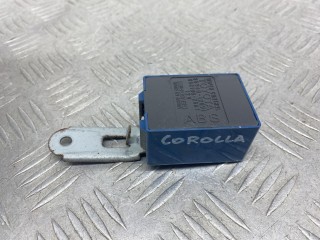 реле стеклоочистителей (дворников), ориг. номер 8594012091, 0521002561, Toyota Corolla 8 поколение E110 1995-2000