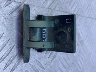 петля крышки багажника правая, ориг. номер 3B9827301D, Volkswagen Passat B5 1996-2001