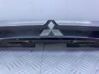 накладка подсветки номера, ориг. номер MR245529, Mitsubishi Space Star 1 поколение [рестайлинг] 2002-2005