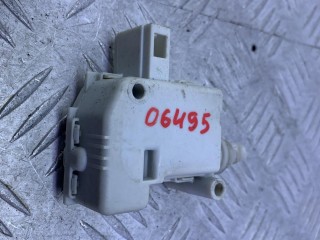 активатор замка багажника, ориг. номер 3B0959781, 1U0862159, Skoda Octavia 1 поколение 1996-2000
