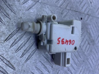 активатор замка багажника, ориг. номер 3B0959781, 1U0862159, Skoda Octavia 1 поколение 1996-2000