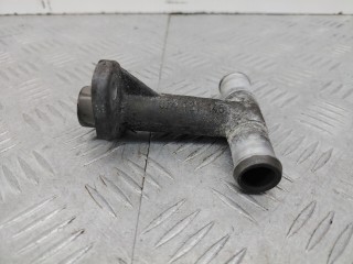 фланец (тройник) системы охлаждения, ориг. номер 074121145B, Volkswagen Transporter T4 1990-2003