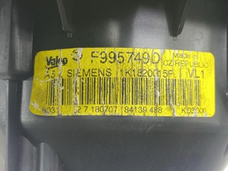 моторчик печки, ориг. номер F995749D, Volkswagen Golf 5 поколение 2003-2009