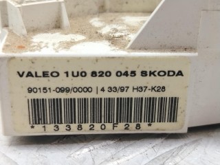 блок управления печки/климат-контроля, ориг. номер 1U0820045, Skoda Octavia 1 поколение [рестайлинг] 2000-2011