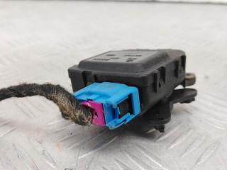 моторчик заслонки печки, ориг. номер 0132801149, 8D1820511B, Volkswagen Passat B5 1996-2001