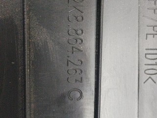 накладка на торпедо (консоль) нижняя, ориг. номер 2K8864263C, Volkswagen Caddy 5 поколение 2020-2026