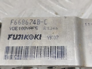 расширительный клапан кондиционера, ориг. номер F668674BC, Citroen C1 1 поколение 2005-2008