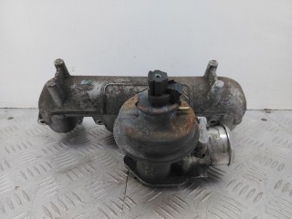 впускной коллектор, Ford Focus 1 поколение 1998-2001