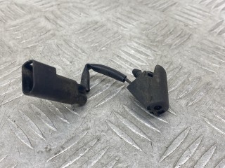 форсунка омывателя, ориг. номер XS4117666A, Ford Focus 1 поколение 1998-2001