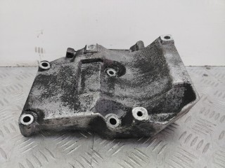 кронштейн компрессора кондиционера, ориг. номер 038260885B, Volkswagen Passat B5 1996-2001
