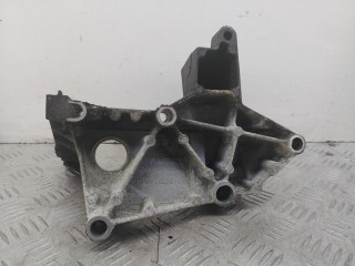 кронштейн генератора, ориг. номер 98FF10239BE, Ford Focus 1 поколение 1998-2001