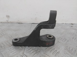 кронштейн коробки (балка кпп), ориг. номер 98AB6P093AD, Ford Focus 1 поколение 1998-2001