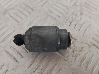 замок капота, ориг. номер 4M5AA16O826AD, Ford Focus 2 поколение 2004-2008