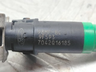 форсунка топливная, ориг. номер 98MFBC9F593, 7042Q16185, Ford Focus 2 поколение 2004-2008