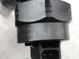 форсунка топливная, ориг. номер 038130073AC, Volkswagen Passat B5 [рестайлинг] 2000-2005