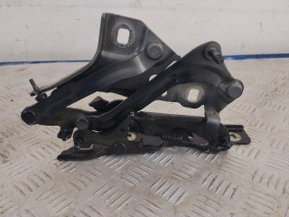 петля капота левая, ориг. номер 8W0823301E, Audi A4 B9 2015-2020