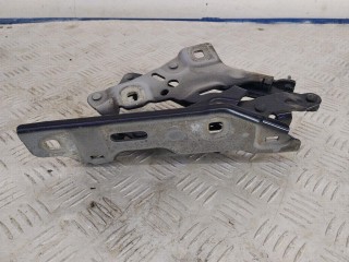 петля капота левая, ориг. номер 8W0823301E, Audi A4 B9 2015-2020