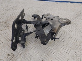 петля капота левая, ориг. номер 8W0823301E, Audi A4 B9 2015-2020