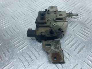 замок капота, ориг. номер 1S7A16700BA, Ford Mondeo 3 поколение 2000-2003