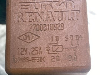 реле (прочие), ориг. номер 7700810929, Renault Megane 1 поколение [рестайлинг] 1999-2003