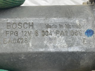 моторчик стеклоподъемника задний правый, ориг. номер 6004PA1063, Jeep Grand Cherokee 2 поколение 1998-2003