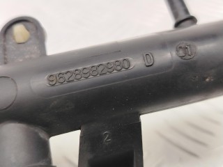 топливная рампа, ориг. номер 9628982980, Citroen Xsara Picasso 1 поколение 1999-2004