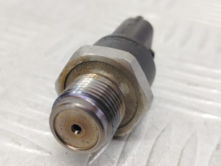 датчик давления топлива, ориг. номер 0281002720, Renault Laguna 2 поколение 2001-2005